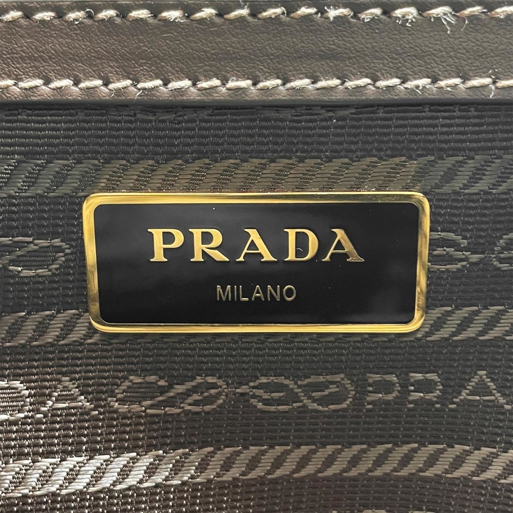 PRADA Bag - Picture 11 of 16